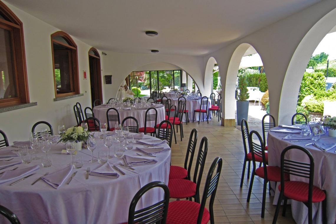 , Portico Esterno, Location